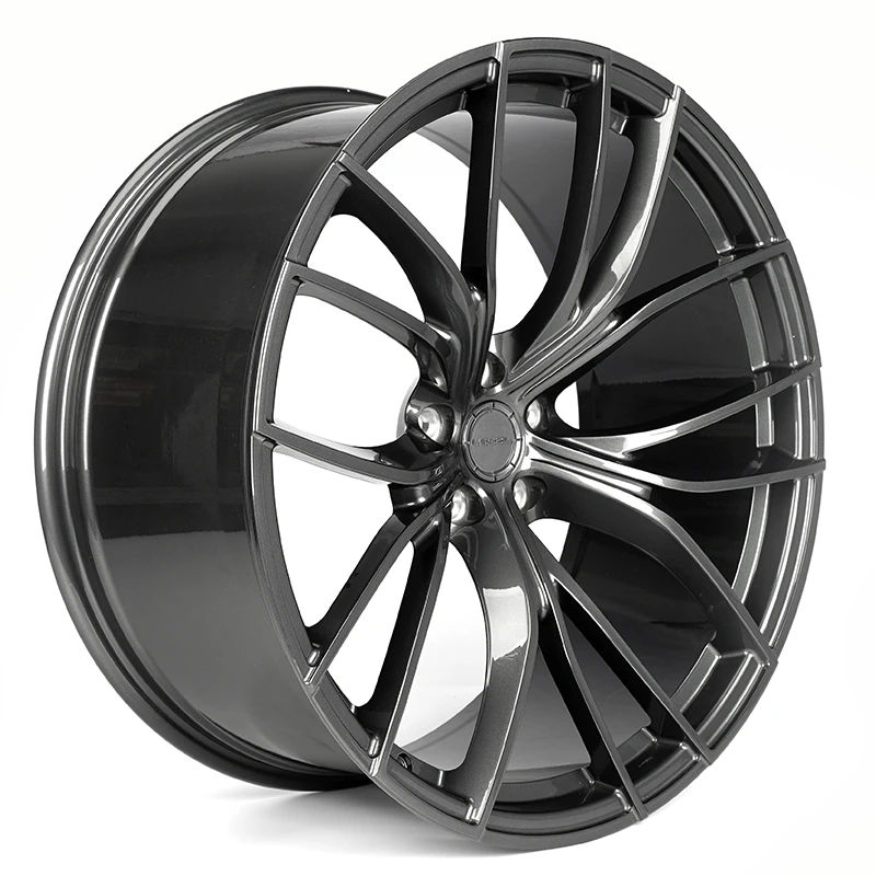 LSGZL T108: Dark grey split-spoke wheel, angled view